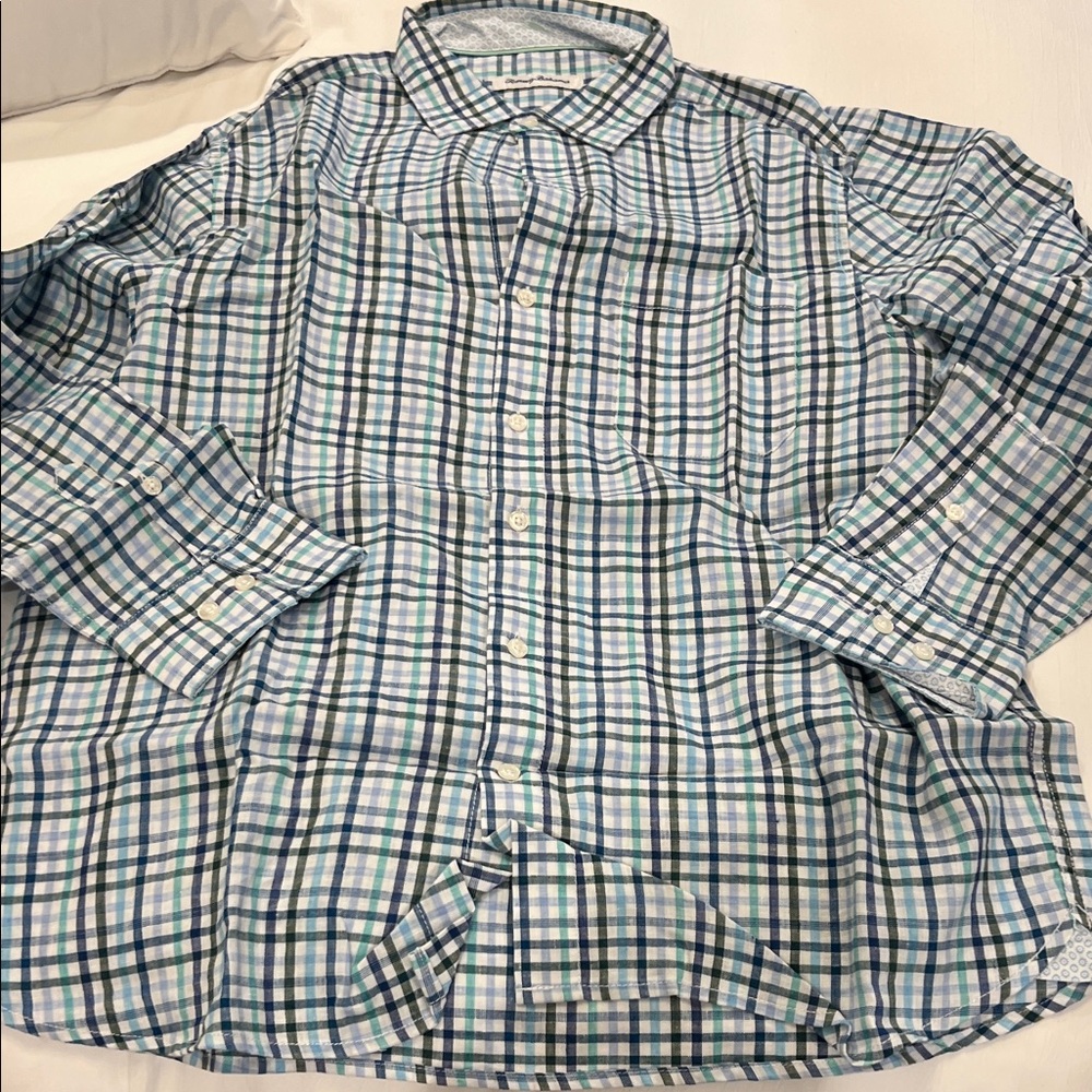 Men’s Tommy Bahama Button down linen shirt